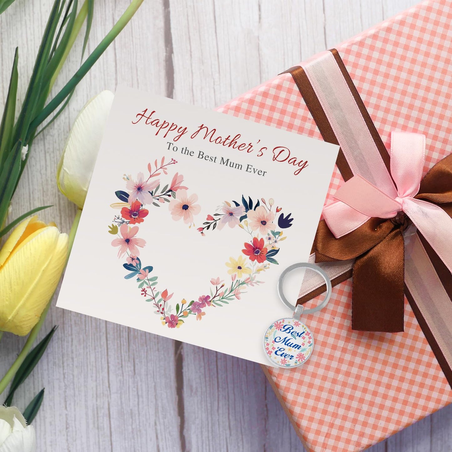 Giftinghouse Foiled Happy Mothers day card for mum with keyring and envelope - Flower design mother's day card from daughter, son - Mothers day gift set for grandma, nanny - MADE IN UK (Pack of 2)