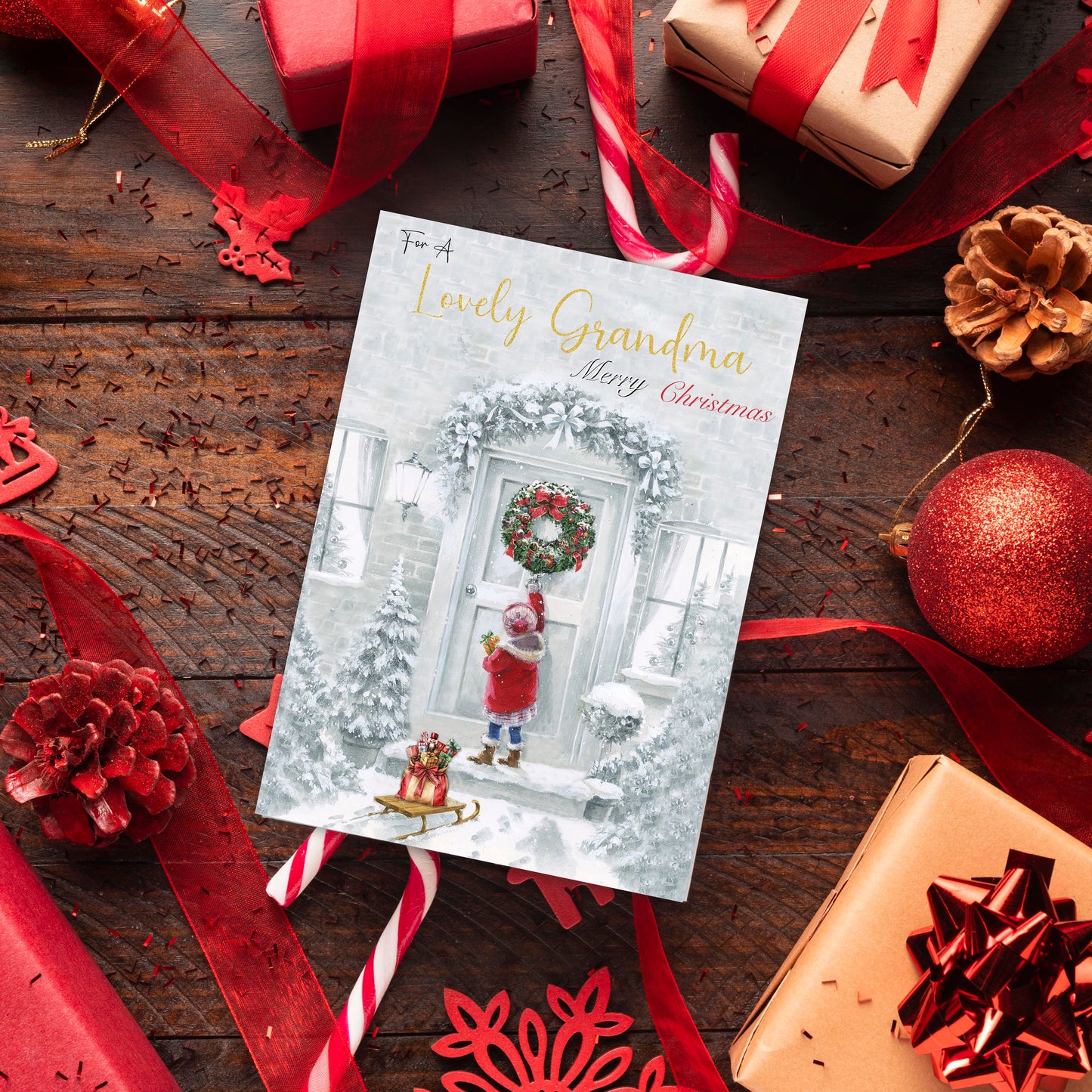 Lovely Grandma Christmas Card – Eco-Friendly Christmas Card for Grandma – 22 x 15.5 cm – Festive Winter Scene Design – Inside Message – Made in the UK