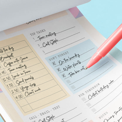 To Do List Pad by Giftinghouse - Daily Planner Notepad With 52 Luxury Tear Off Sheets - Desk Organiser, Productivity and Meal Planner for Work & Office